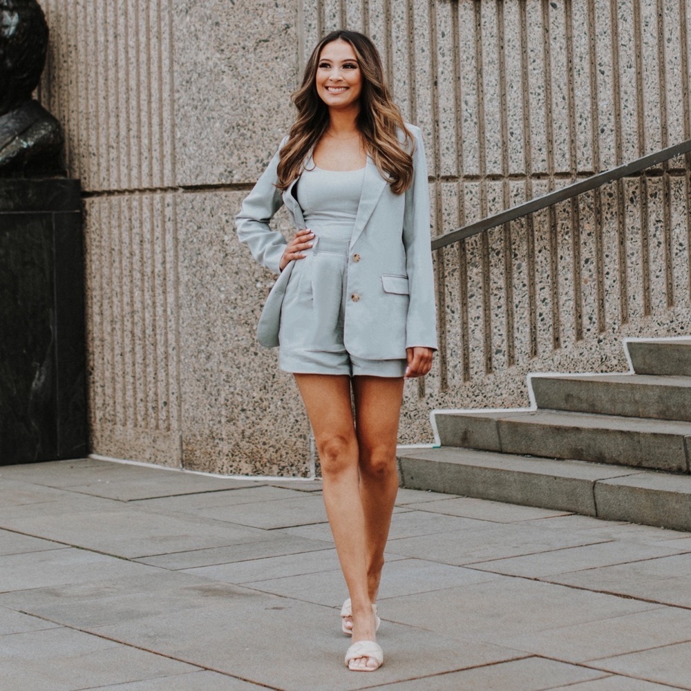 Meet your Posher, Alyssa